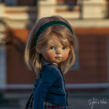 Load image into Gallery viewer, Faye