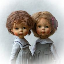 Load image into Gallery viewer, Carol & Babette