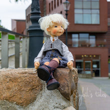 Load image into Gallery viewer, Oliver, Natural Fiber Art Doll