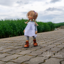 Load image into Gallery viewer, Fiona, OOAK Art Doll