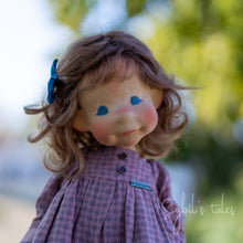 Load image into Gallery viewer, Laura, half a princess
