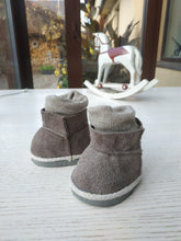 Load image into Gallery viewer, Sybil (OOAK doll)
