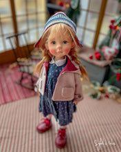 Load image into Gallery viewer, Imogen, Siobhan, Beatrice, Elowen - Four Winter Girls
